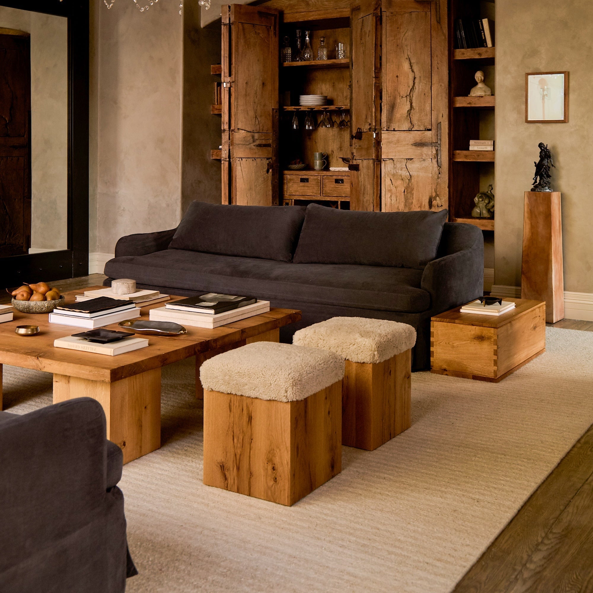 Antwerp Sofa - Vintage Black by House of Leon โ view 2