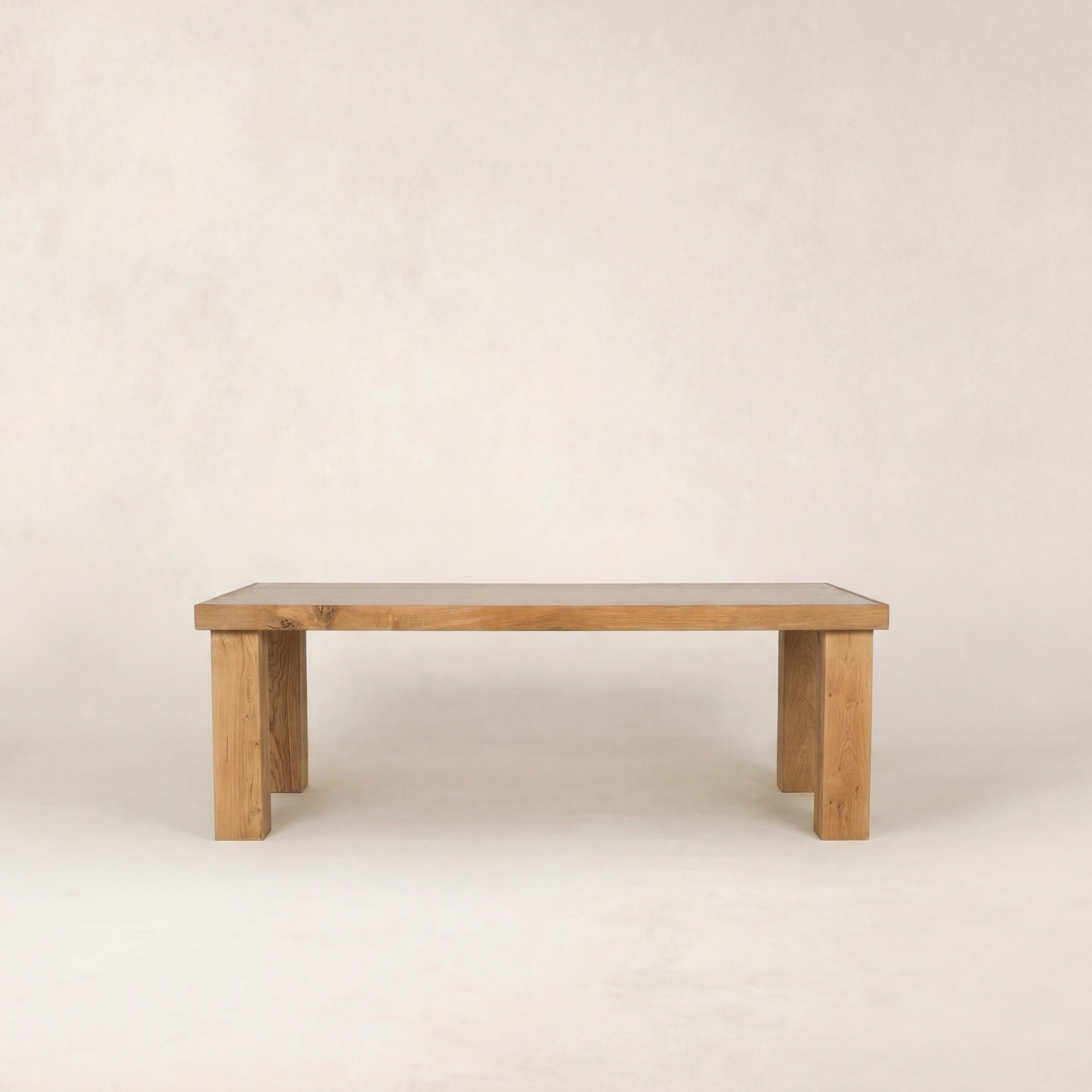 Antwerp Dining Table