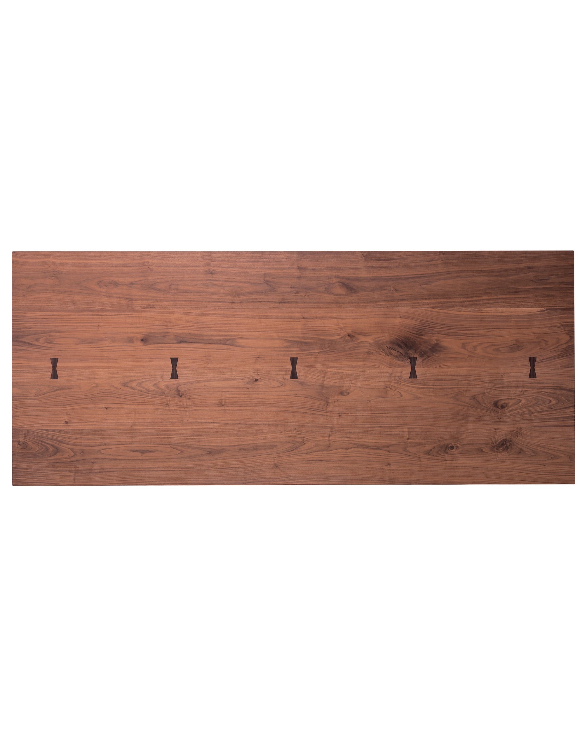 Walnut tabletop grain detail on HAKAMA Table