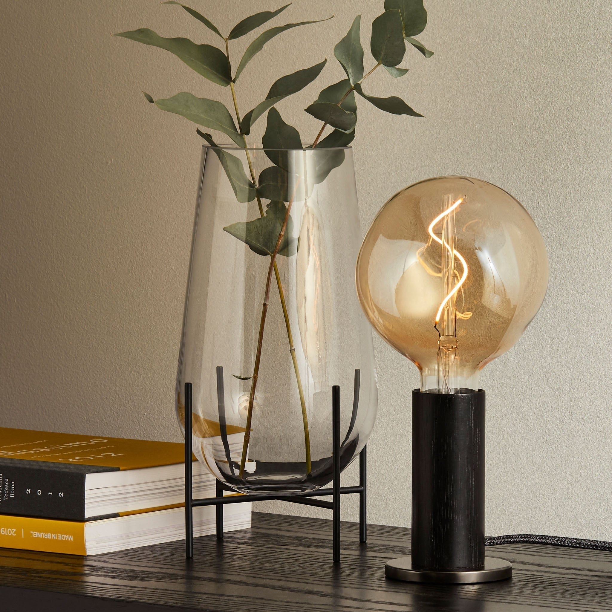 Voronoi I E26 LED Bulb