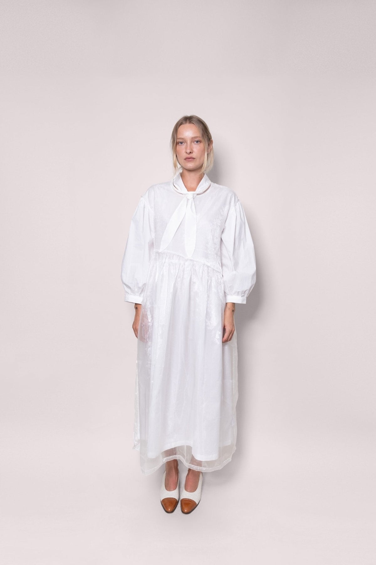 Therise Dress in White