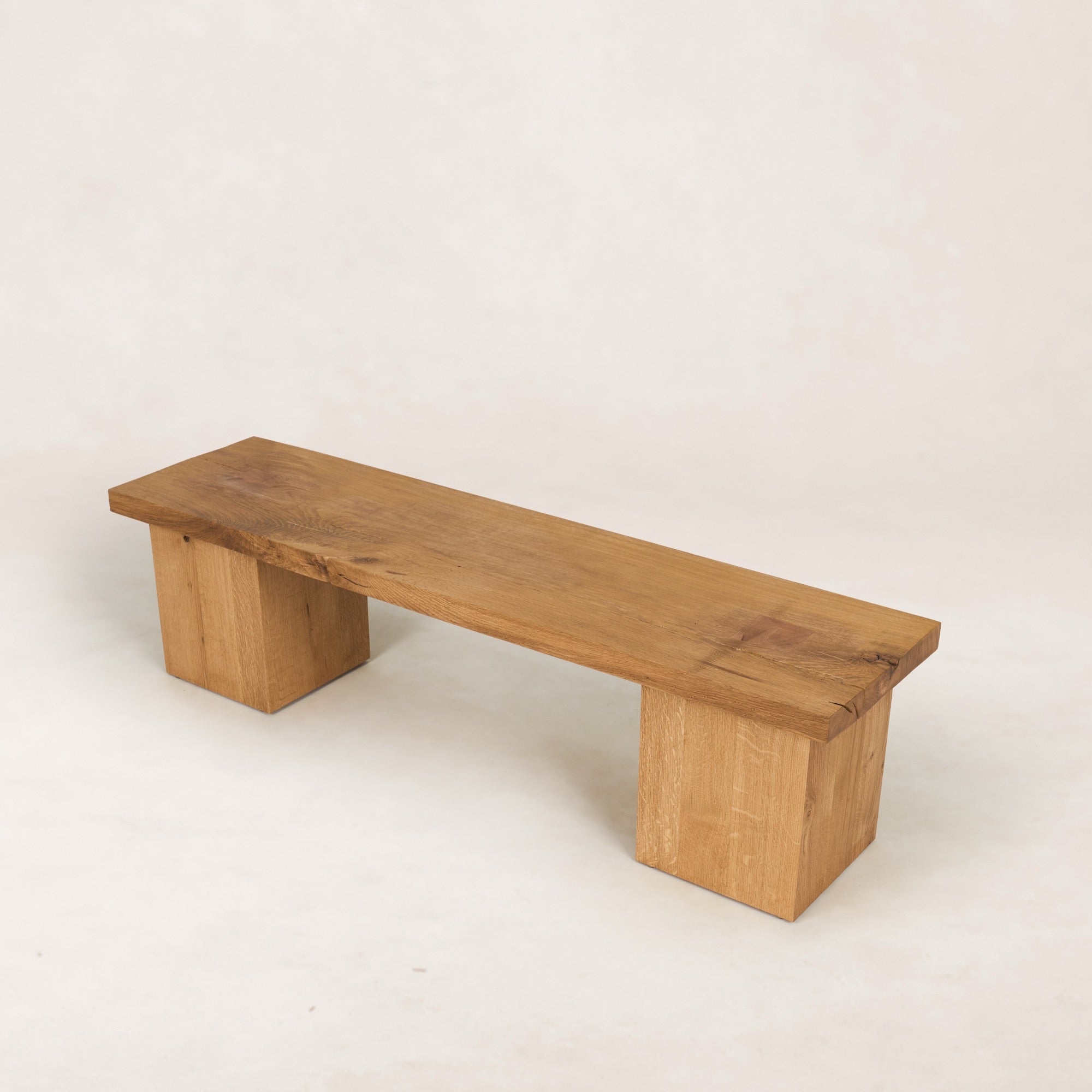 Eik Bench
