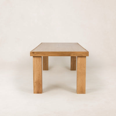 Antwerp Dining Table