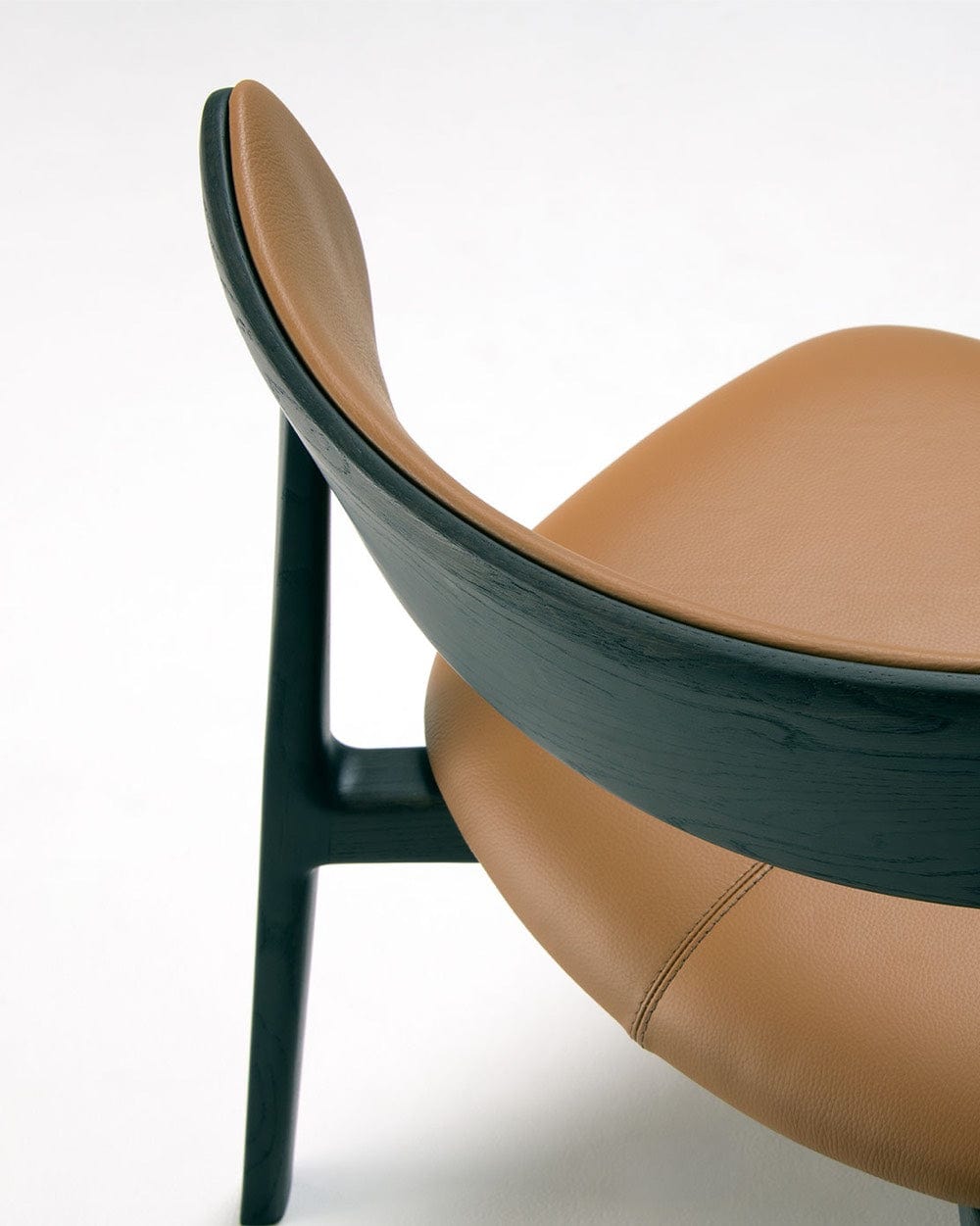 AATOS Lounge Chair Upholstered Back & Seat