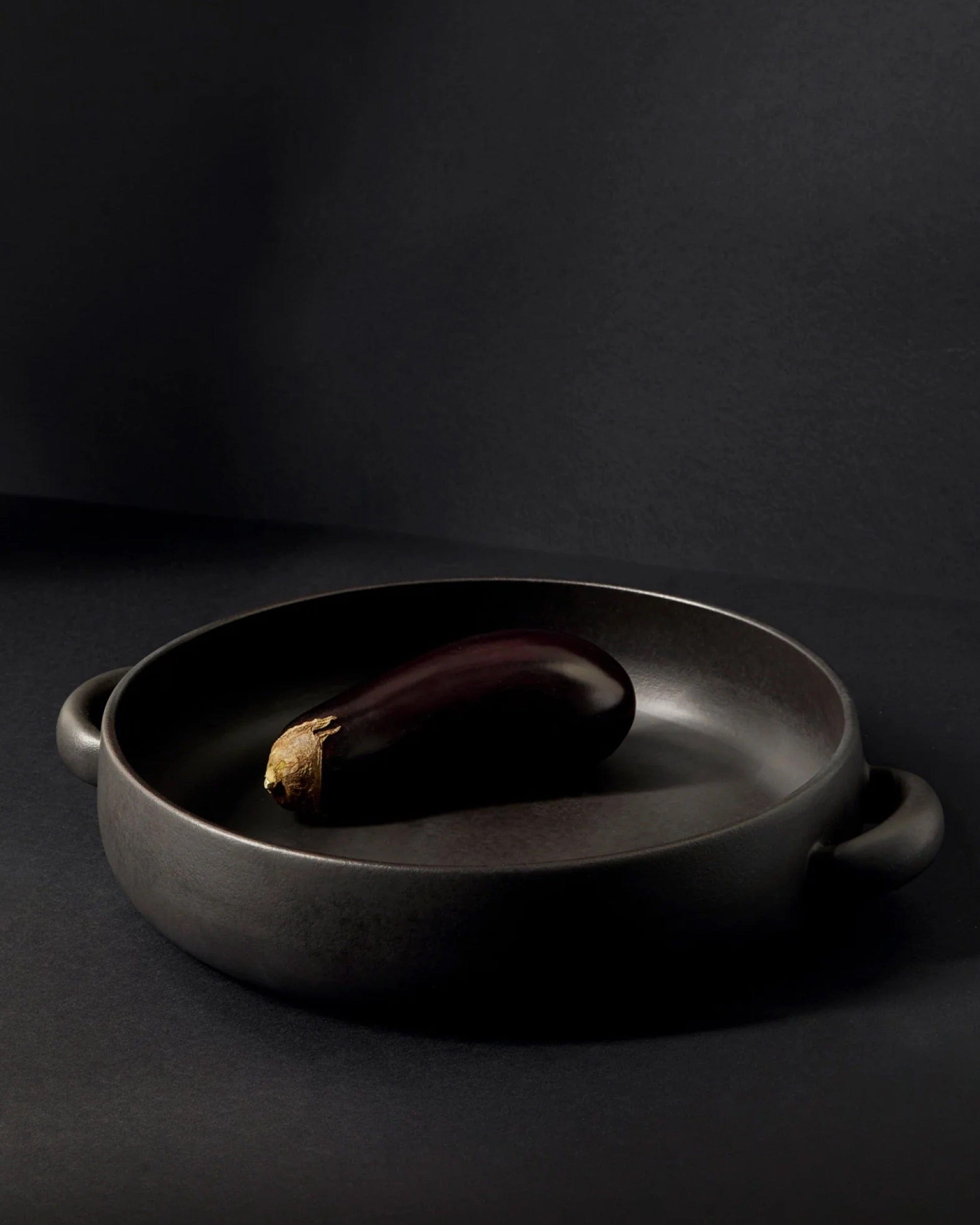 Japandi Tableware Serving Plate With Handles - 13.4"
