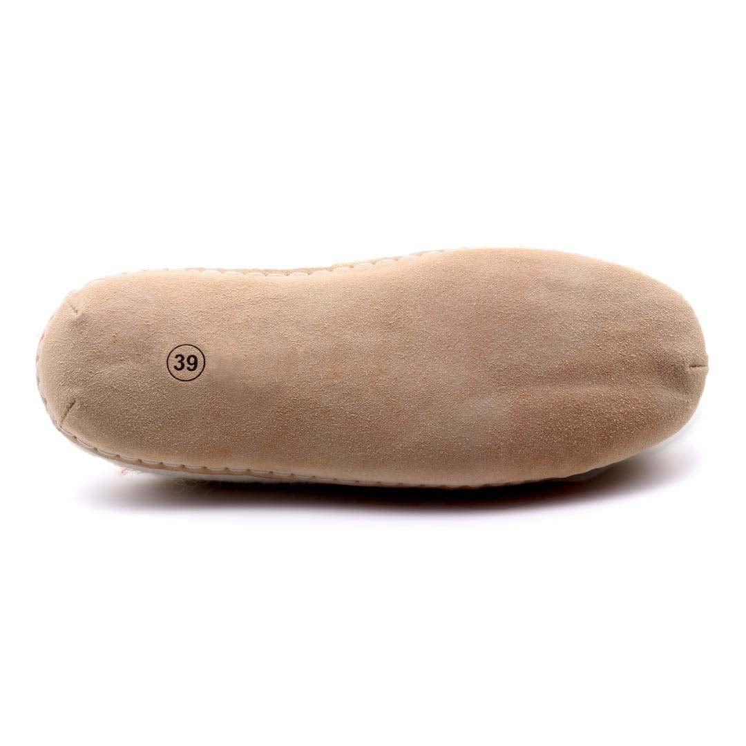 Suede sole detail on the women's Astoria wool house slipper
