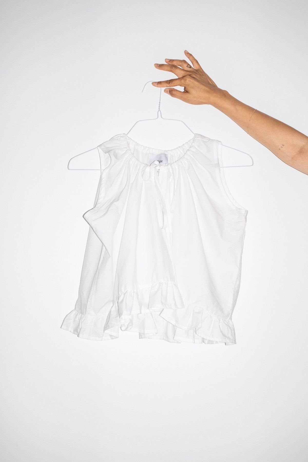 Gari Top in White