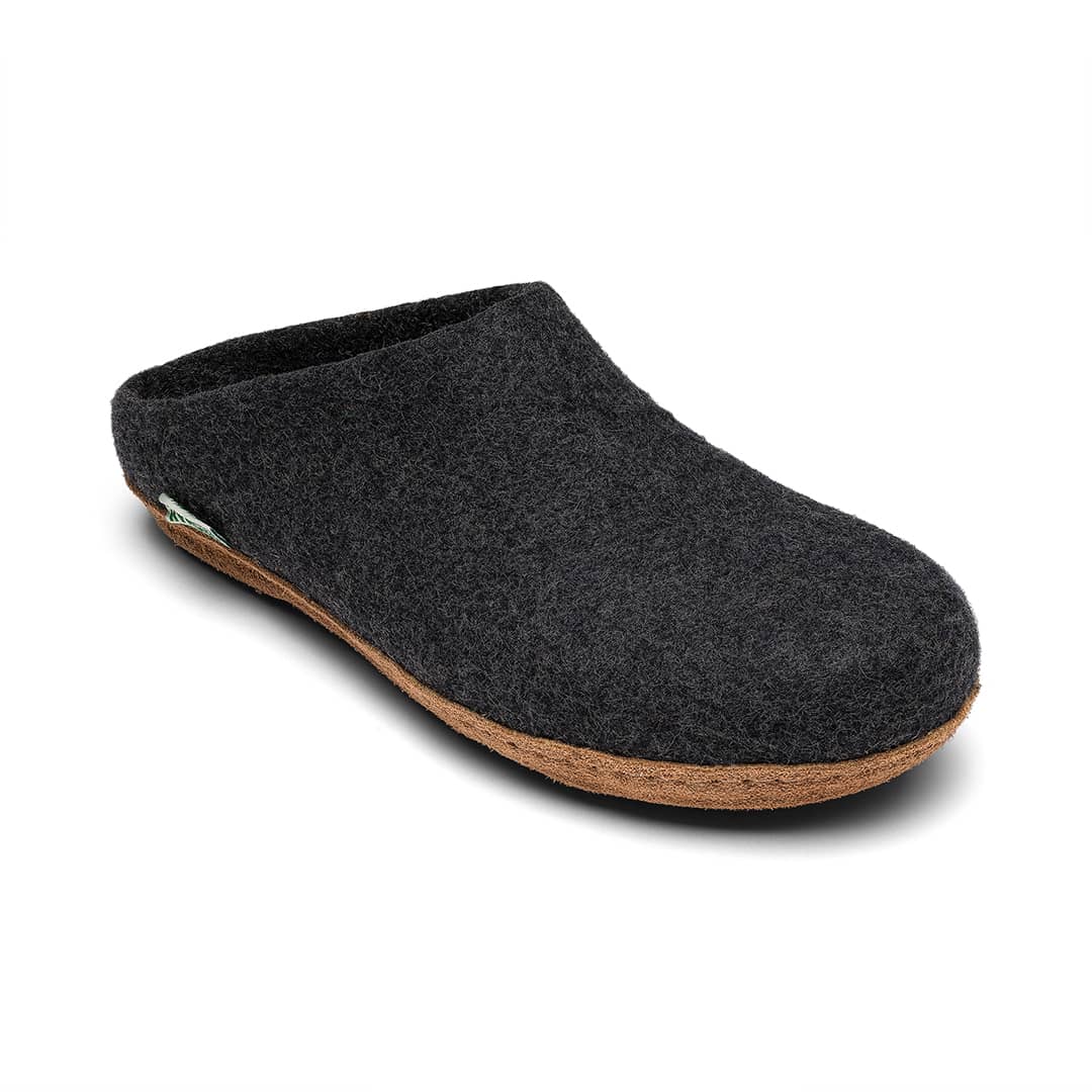 Kyrgies Molded Sole Low Back Indoor Slides, black wool felt, side view