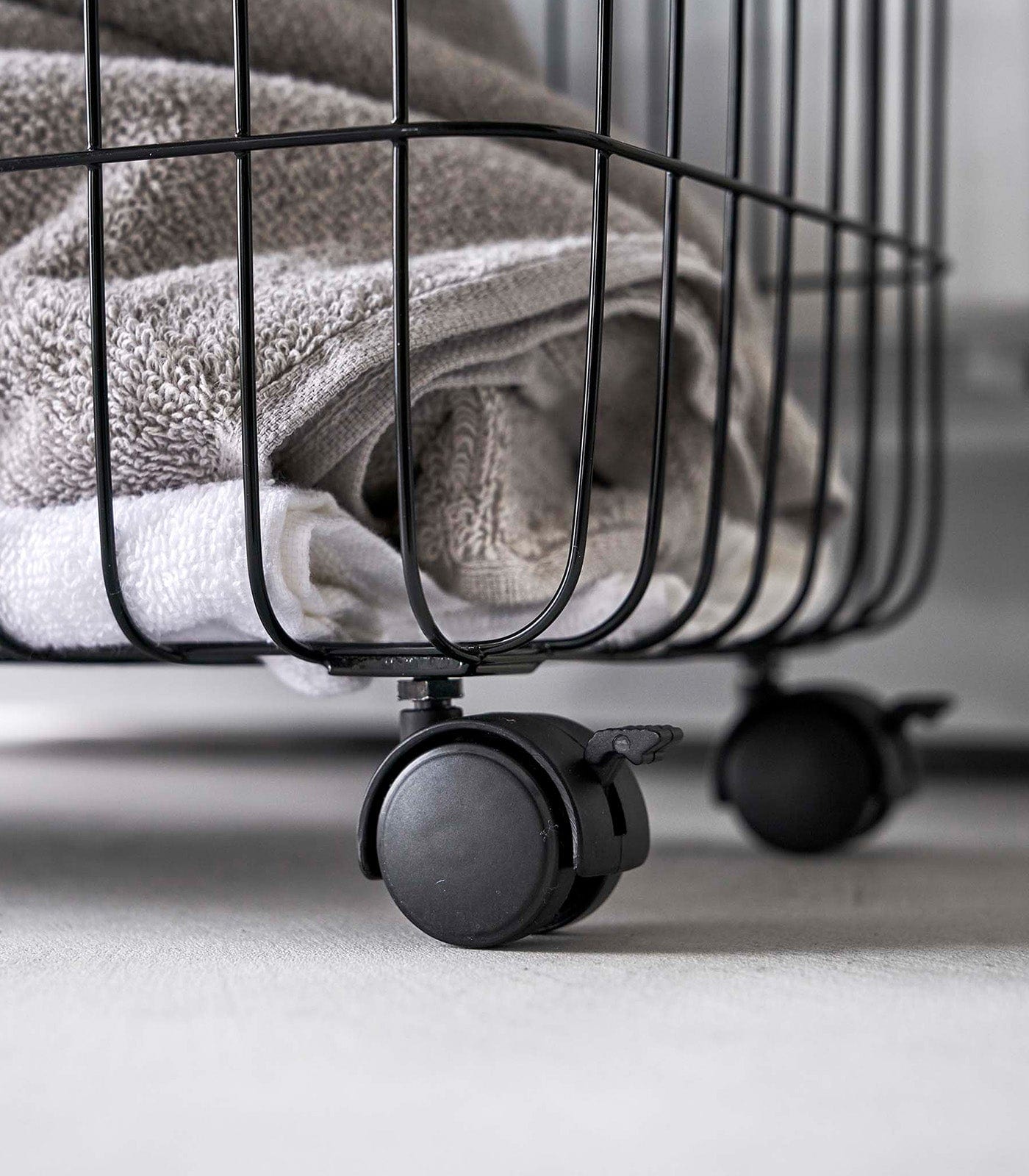Rolling Wire Basket (14.8" H)  - Steel