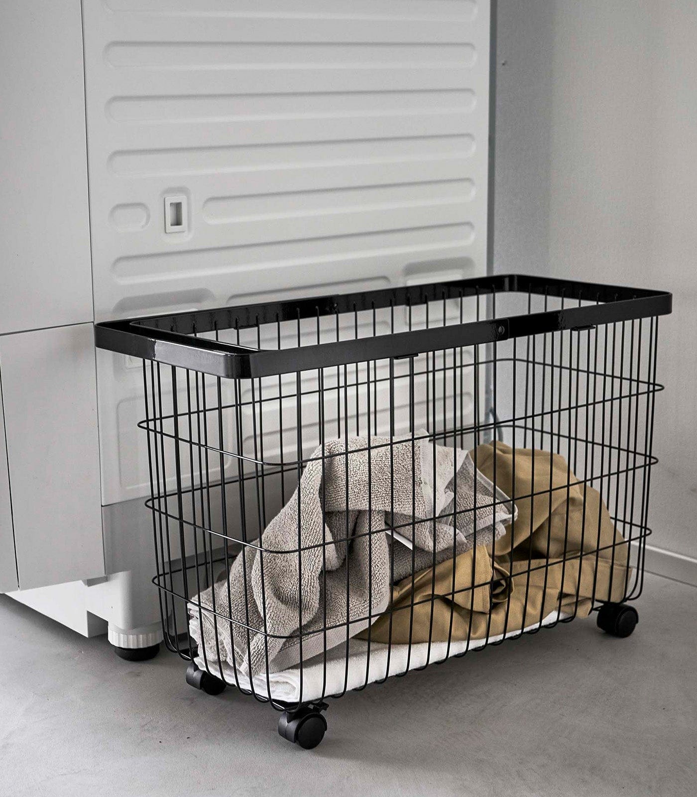 Rolling Wire Basket (14.8" H)  - Steel