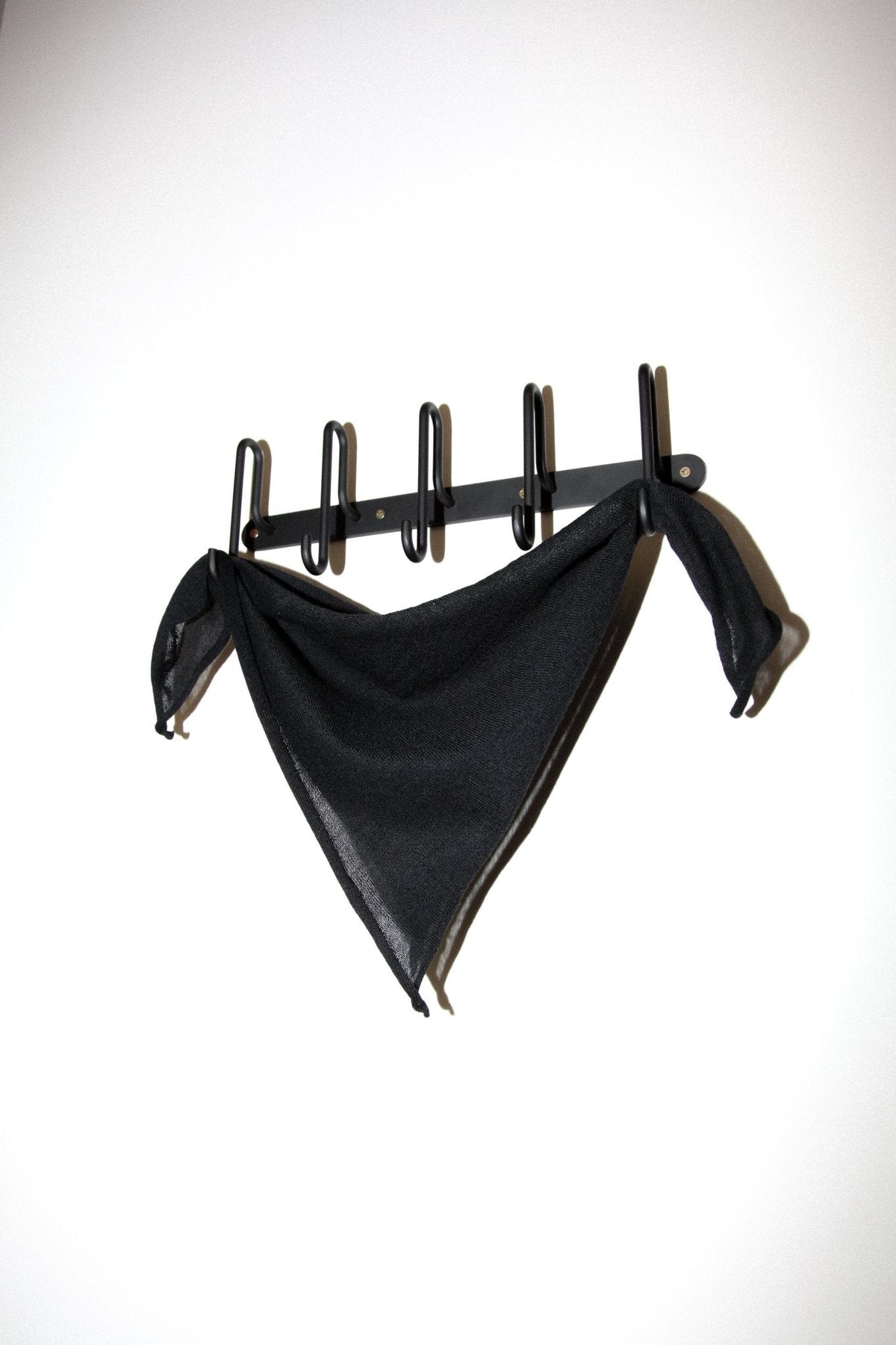 Tate Knit Bandana in Black