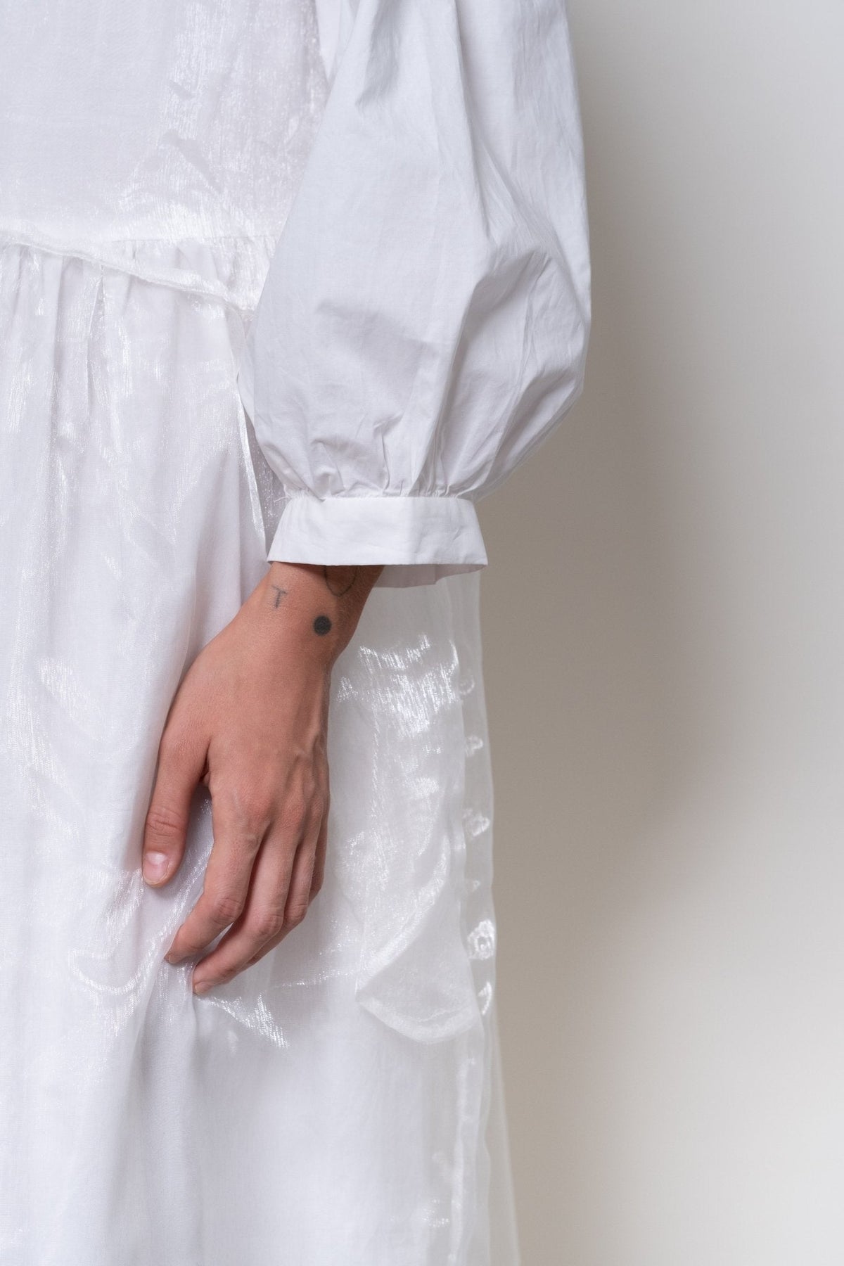 Therise Dress in White